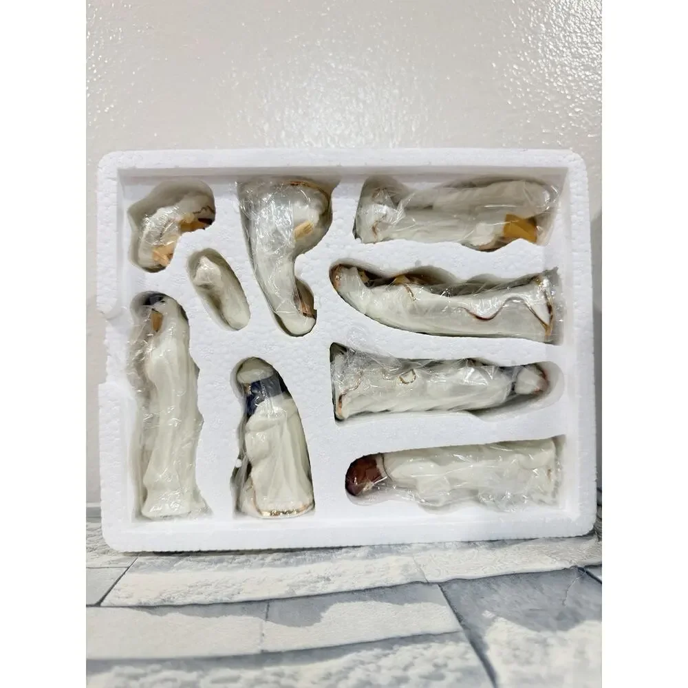 Galleria fine porcelain